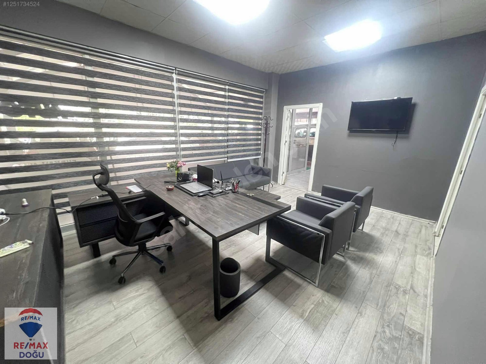 REMAX DOĞUDAN GALERİCİLER SİTESİ 2.SOKAK SATILIK GALERİ DÜKKANI - ELAZIĞ MERKEZ fotoğraf 9